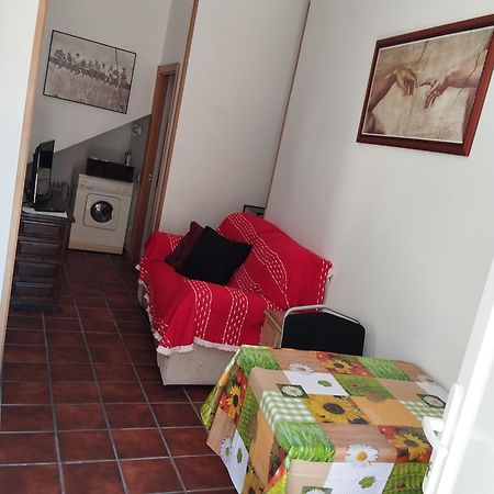 Apartamento En El Centro Del Pueblo Διαμέρισμα Robledo de Chavela Εξωτερικό φωτογραφία