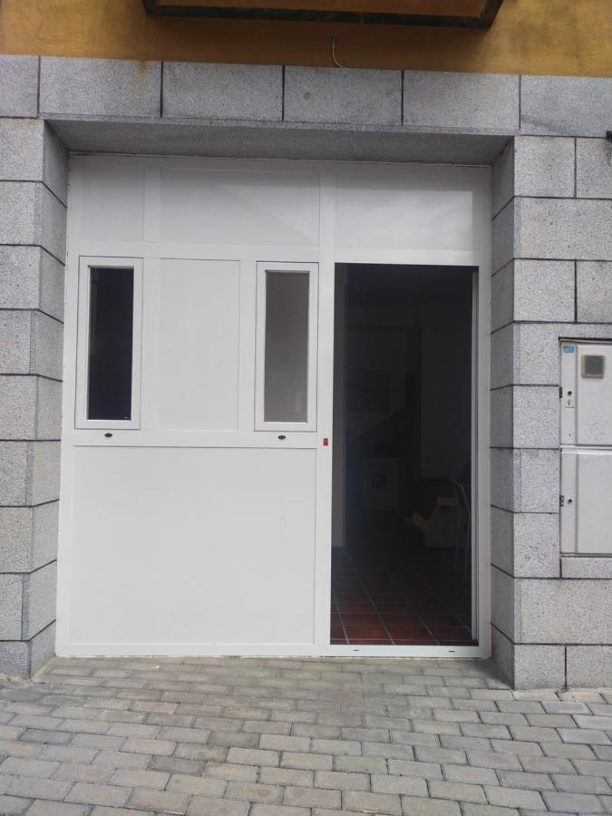 Apartamento En El Centro Del Pueblo Διαμέρισμα Robledo de Chavela Δωμάτιο φωτογραφία